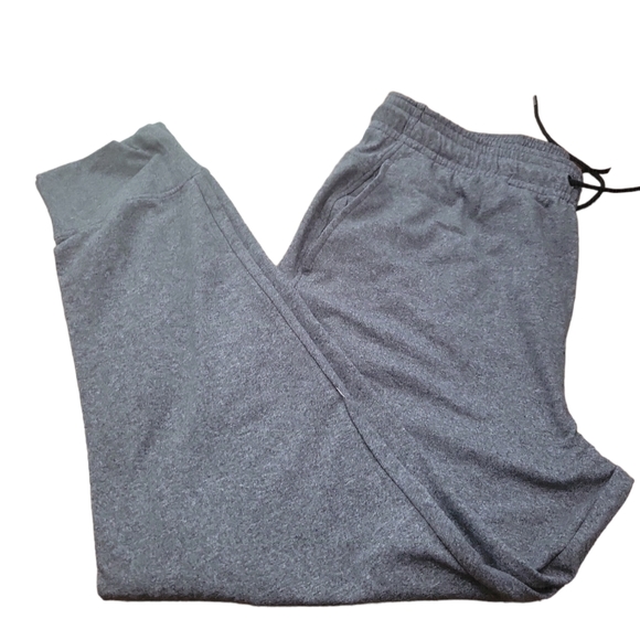 Mens joggers - Picture 2 of 4